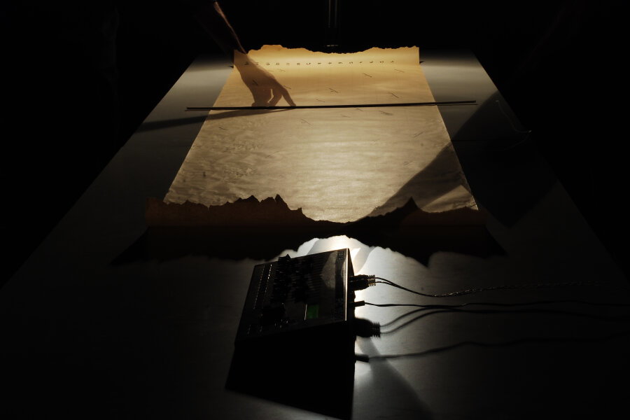 STRWÜÜ_präzise aneinander vorbei die Position gehalten_03©STRWÜÜ